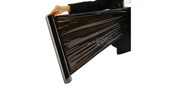 What are the advantages of black stretch film?